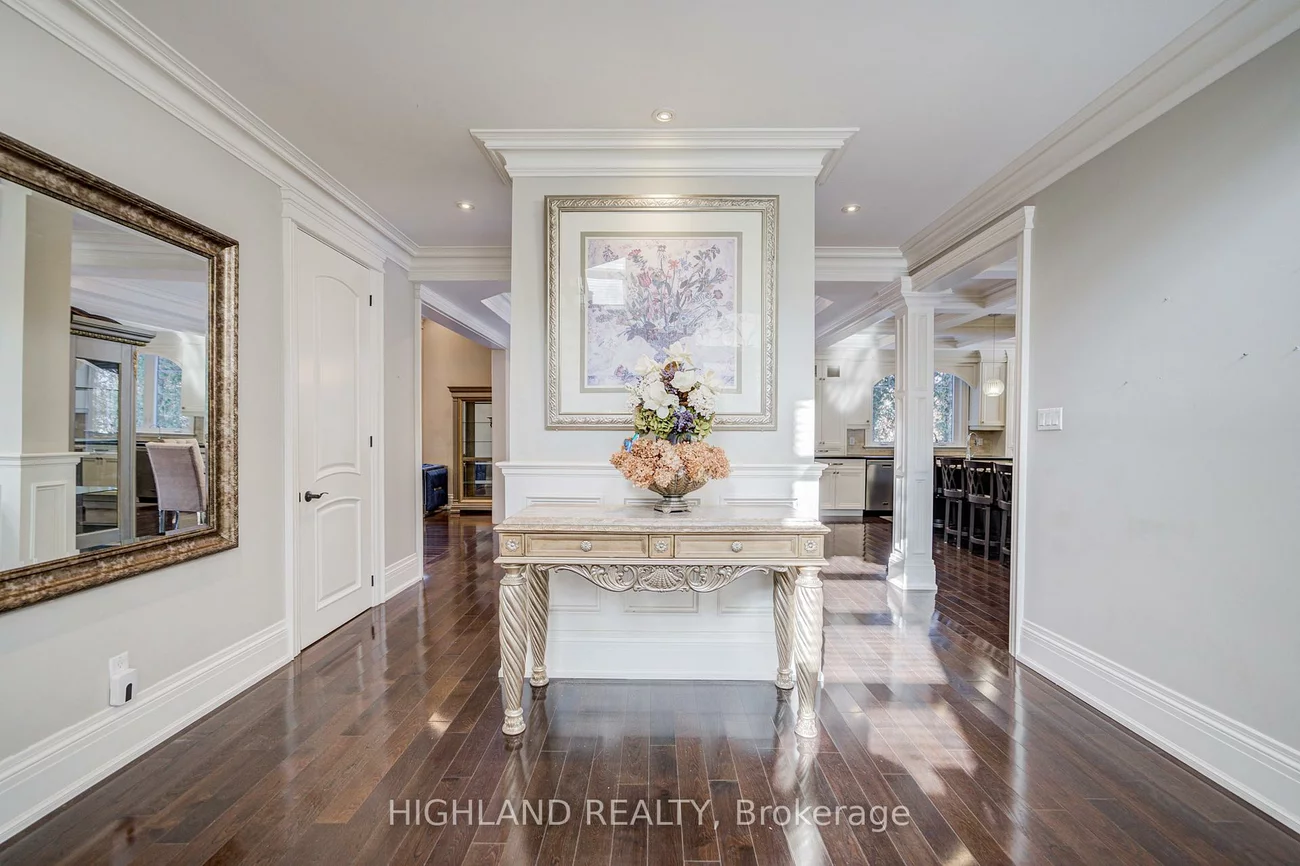 108, Livno, 1001 - BR Bronte, Oakville