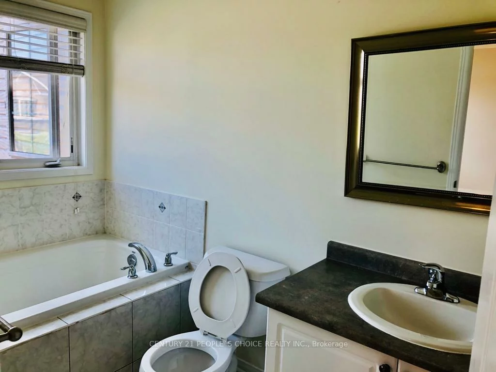 2171, Fiddlers, 1019 - WM Westmount, Oakville