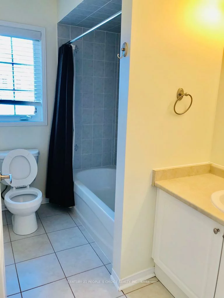 2171, Fiddlers, 1019 - WM Westmount, Oakville