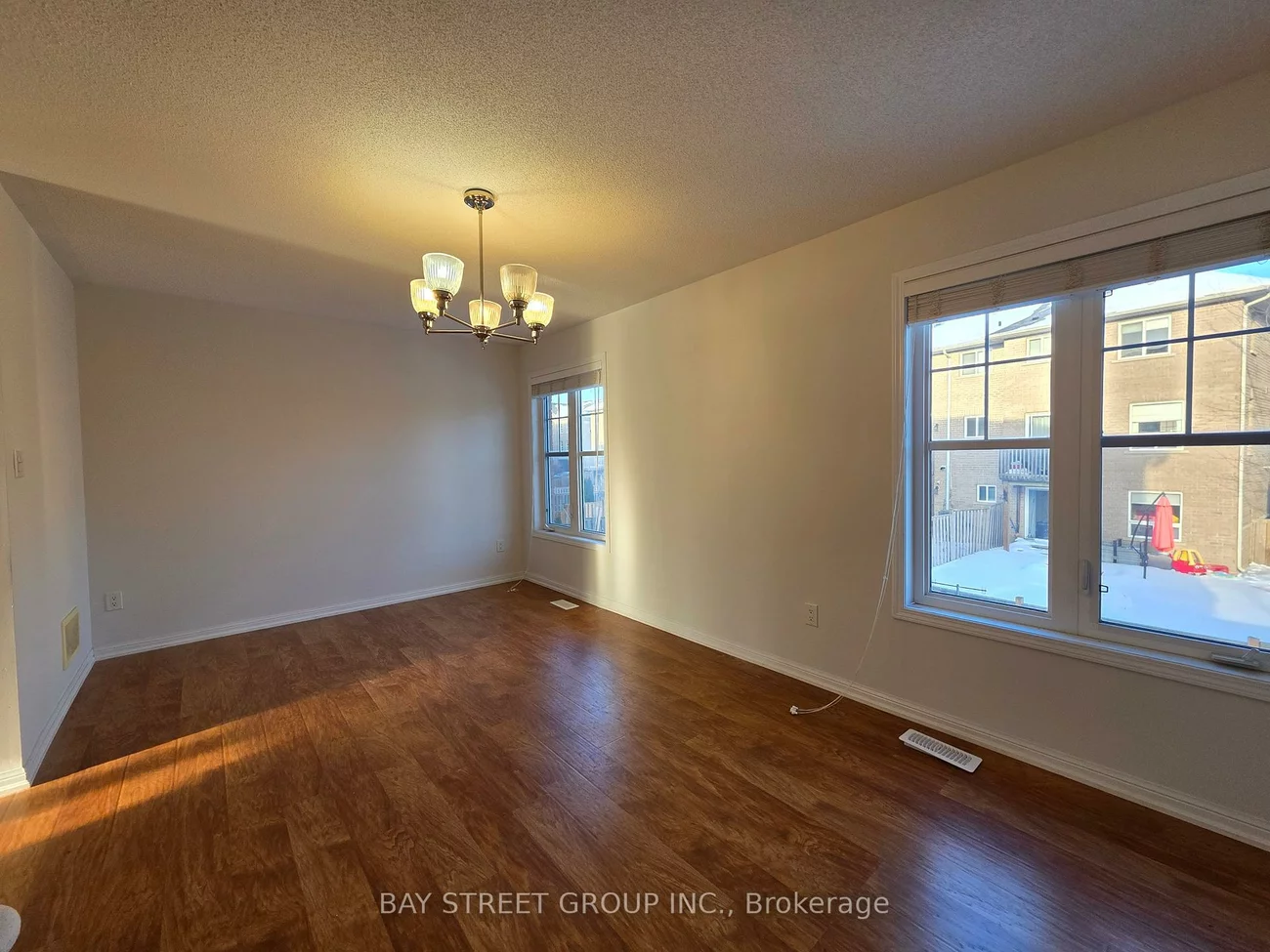 2266, Baronwood, 1019 - WM Westmount, Oakville