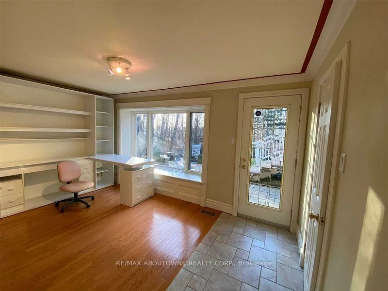 1306, Hixon, 1017 - SW Southwest, Oakville