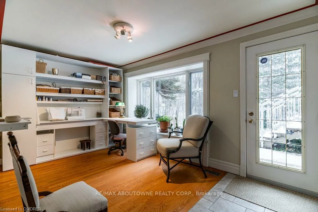 1306, Hixon, 1017 - SW Southwest, Oakville