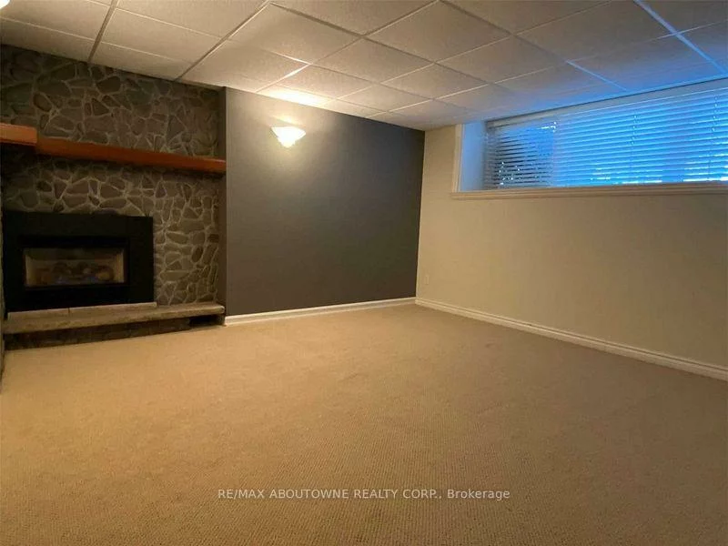 1306, Hixon, 1017 - SW Southwest, Oakville