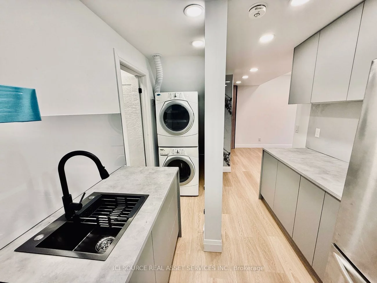 3186, Hines, 1008 - GO Glenorchy, Oakville