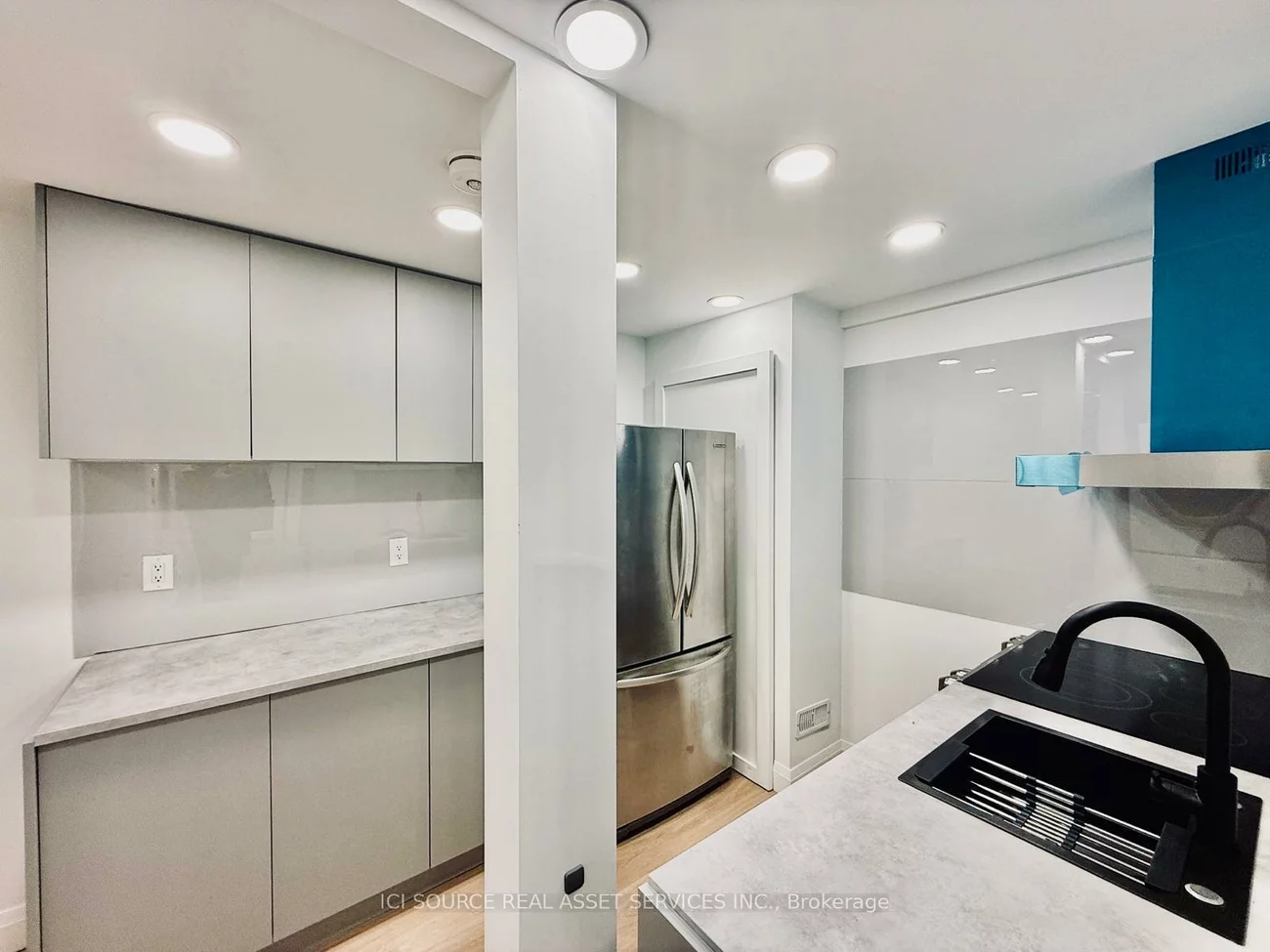 3186, Hines, 1008 - GO Glenorchy, Oakville