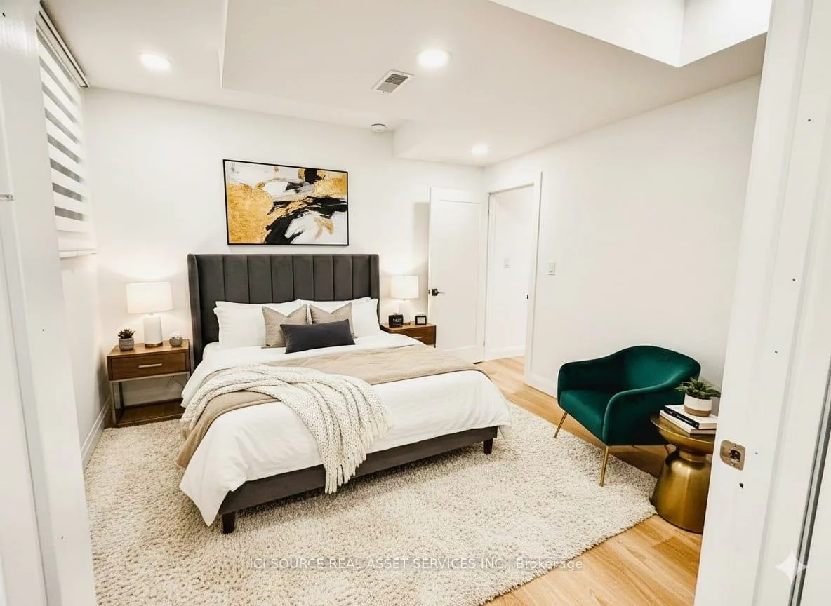 3186, Hines, 1008 - GO Glenorchy, Oakville