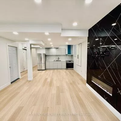 3186, Hines, 1008 - GO Glenorchy, Oakville