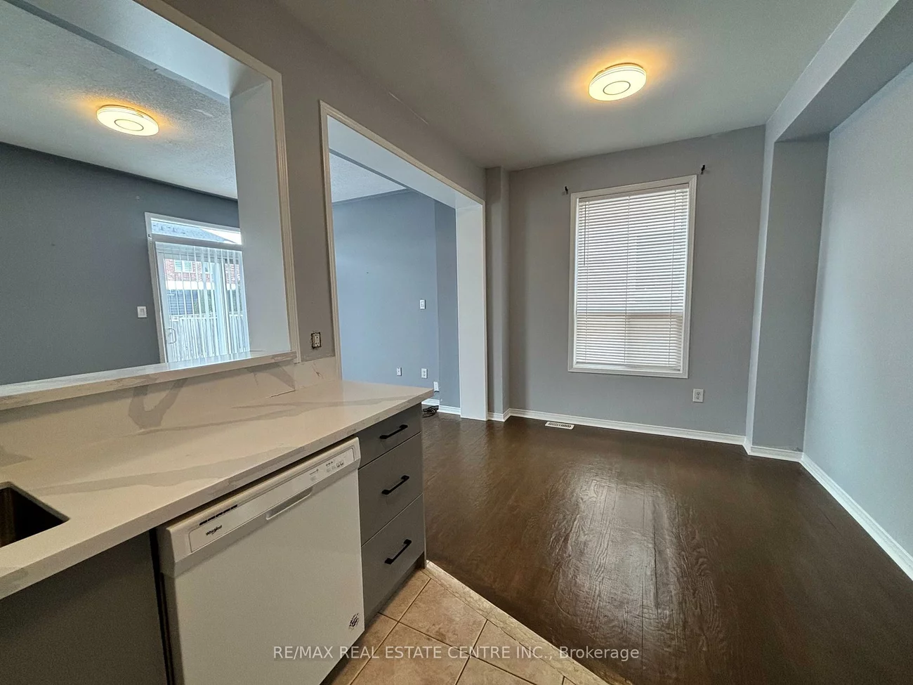 2250, Stone Glen, 1019 - WM Westmount, Oakville