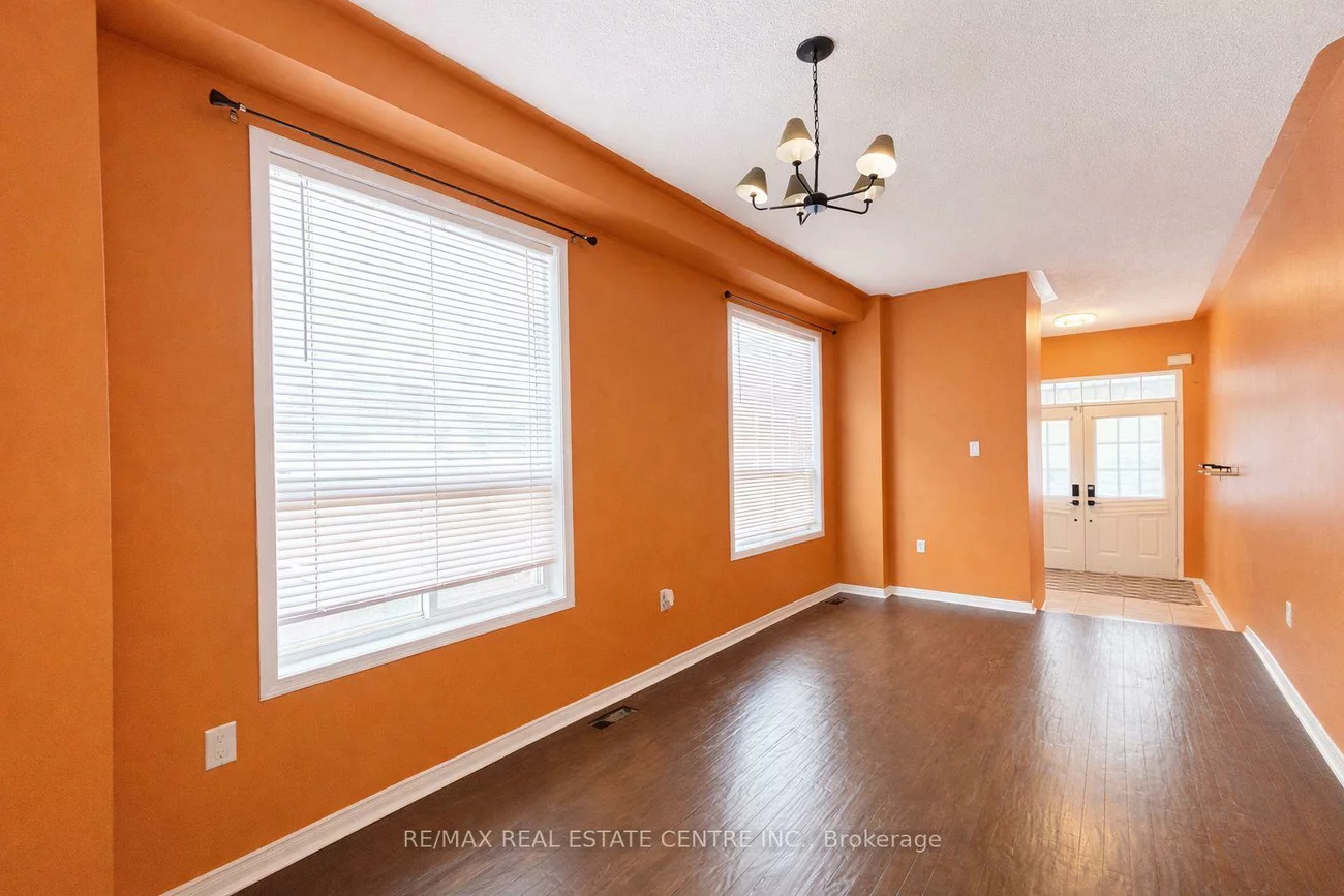 2250, Stone Glen, 1019 - WM Westmount, Oakville