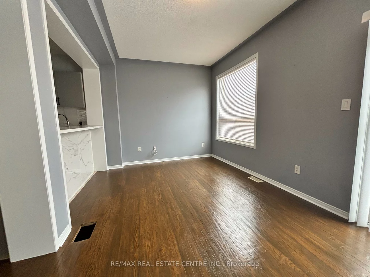 2250, Stone Glen, 1019 - WM Westmount, Oakville