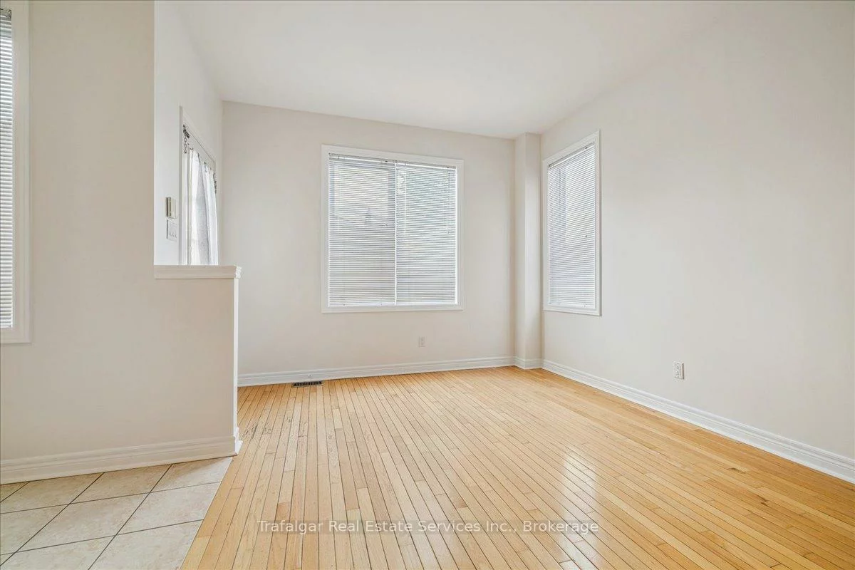 2400, Ennerdale, 1015 - RO River Oaks, Oakville