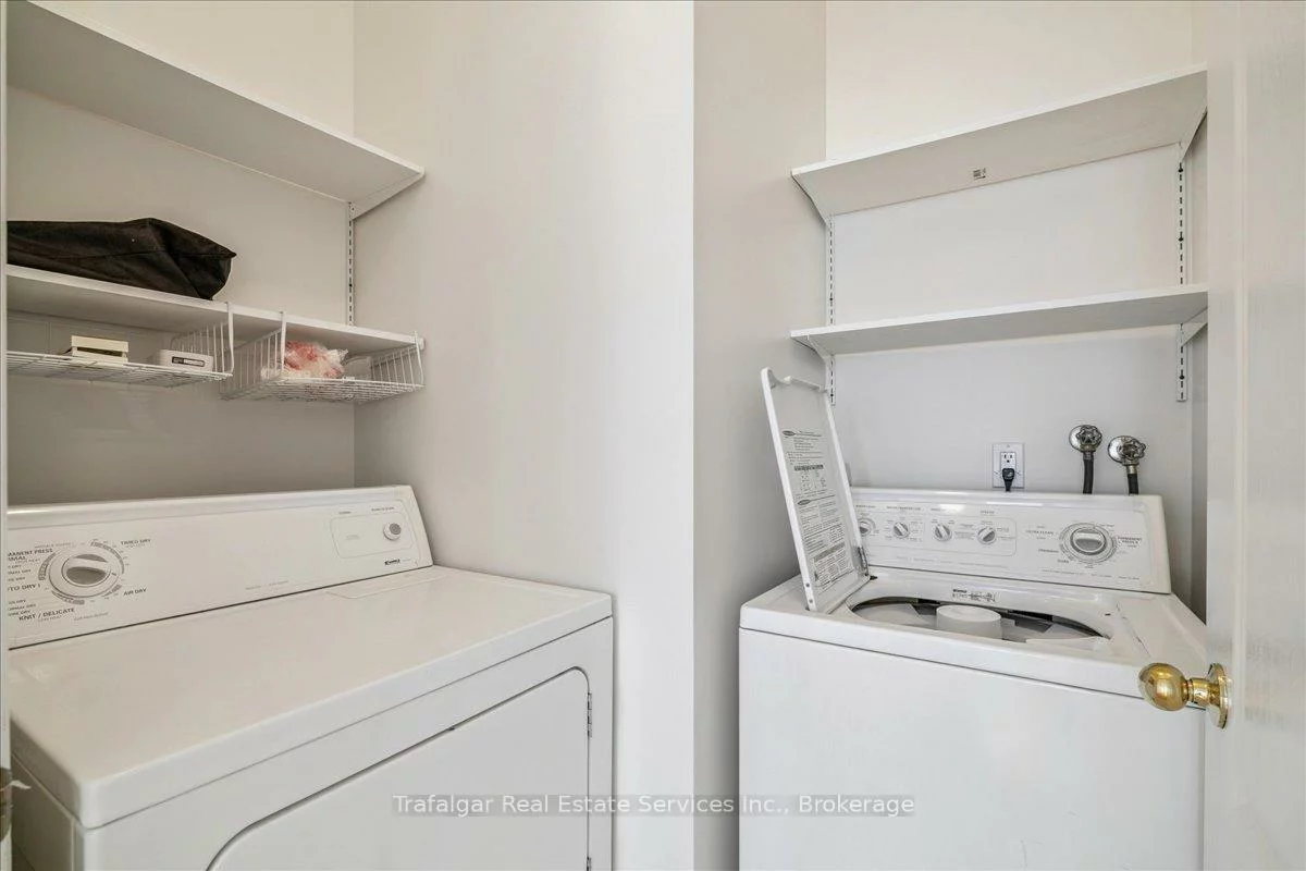 2400, Ennerdale, 1015 - RO River Oaks, Oakville