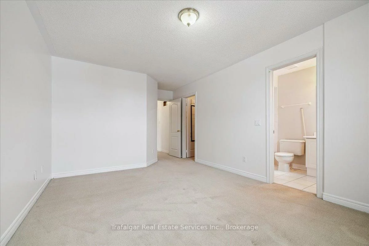 2400, Ennerdale, 1015 - RO River Oaks, Oakville