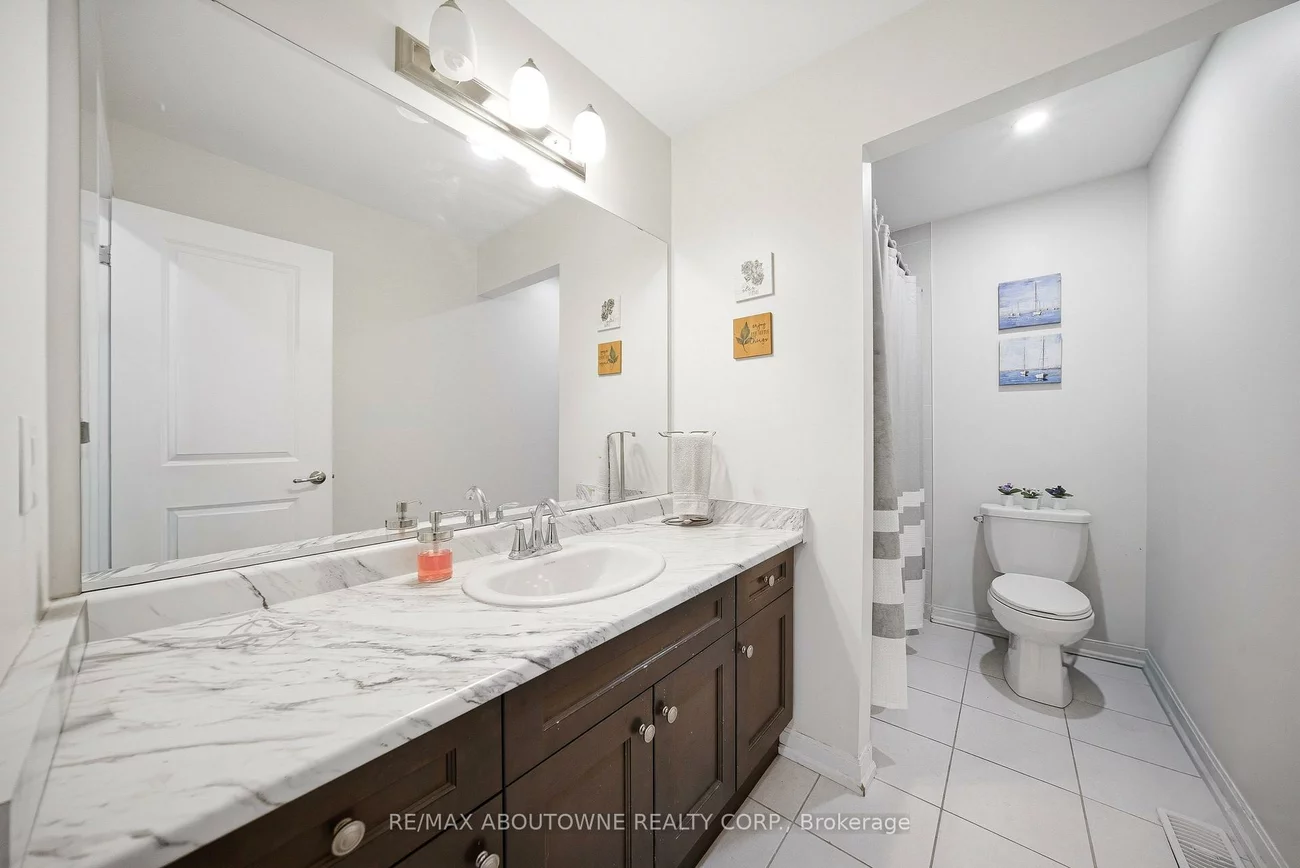 275, Ironside, 1008 - GO Glenorchy, Oakville