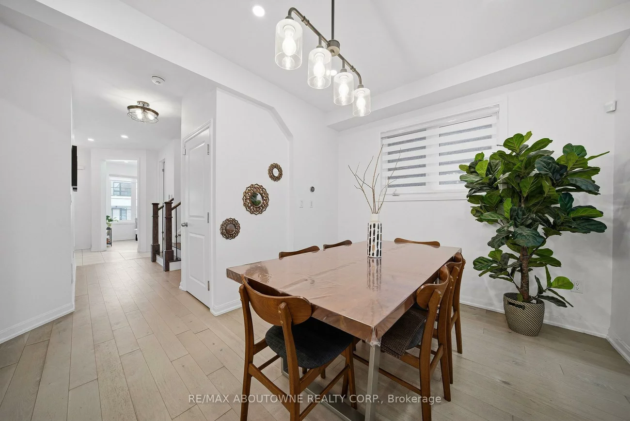 275, Ironside, 1008 - GO Glenorchy, Oakville