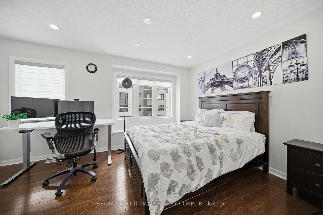 275, Ironside, 1008 - GO Glenorchy, Oakville