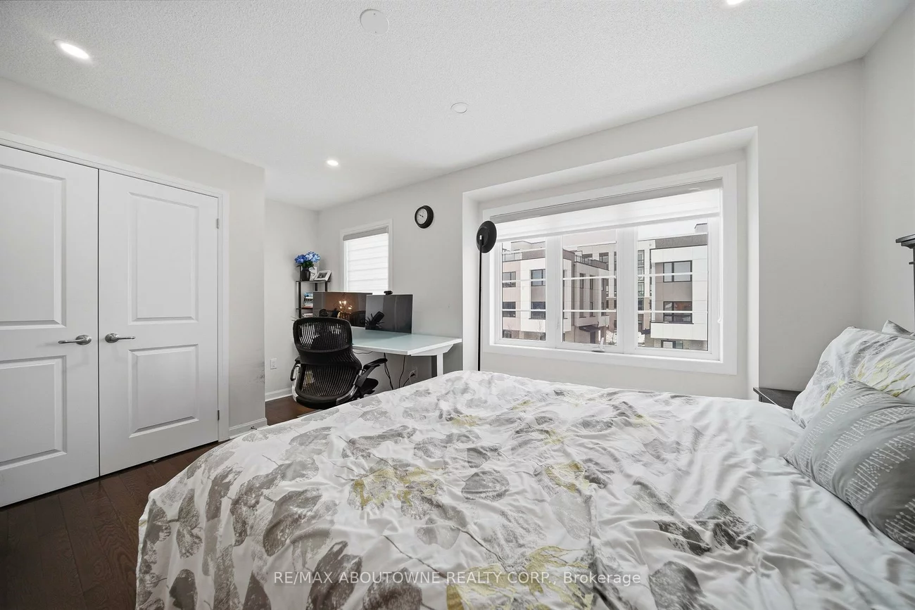 275, Ironside, 1008 - GO Glenorchy, Oakville