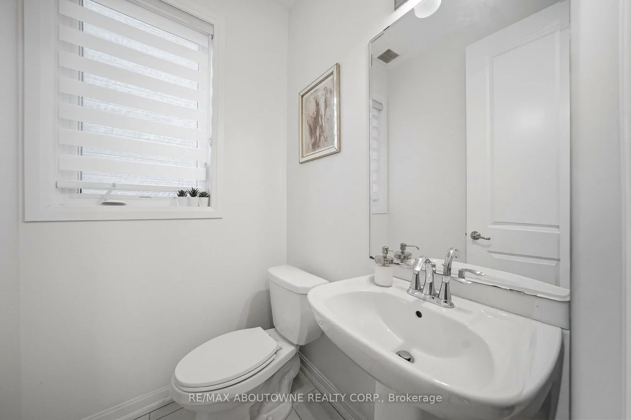 275, Ironside, 1008 - GO Glenorchy, Oakville