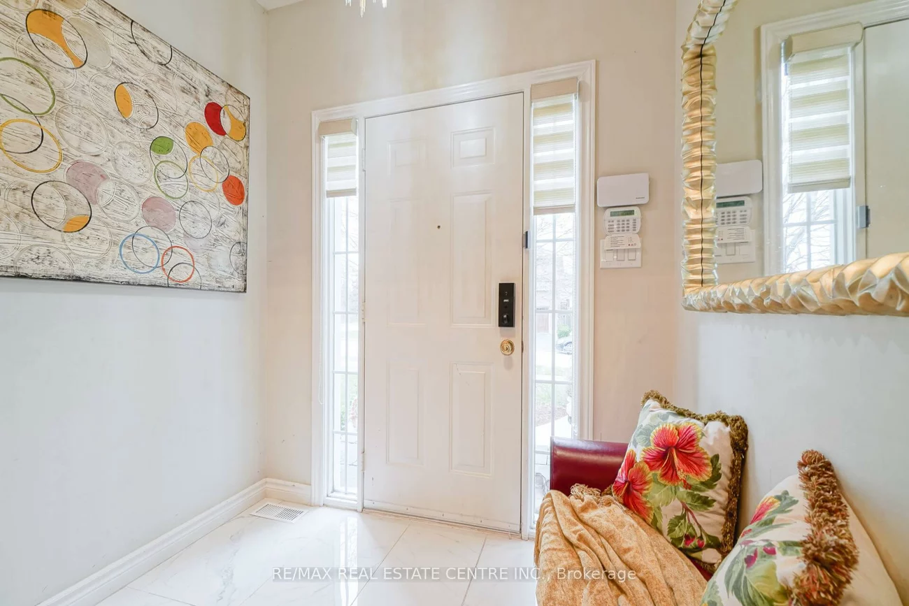 2427, Valley Heights Cres., 1015 - RO River Oaks, Oakville