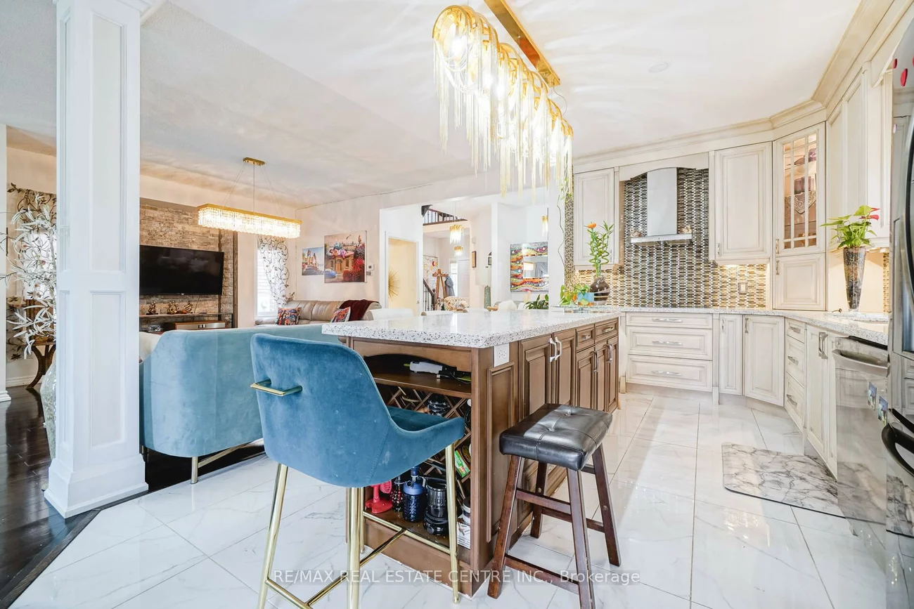 2427, Valley Heights Cres., 1015 - RO River Oaks, Oakville