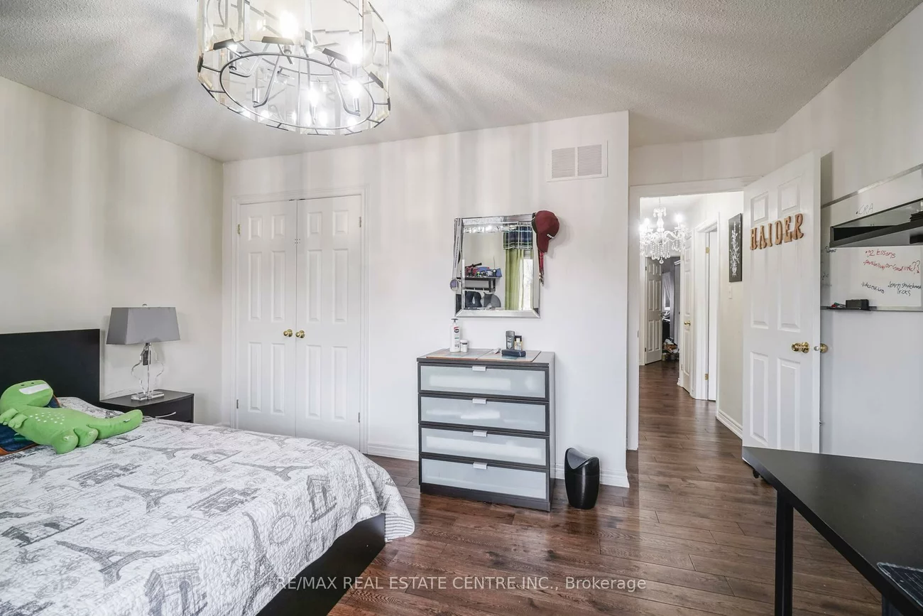 2427, Valley Heights Cres., 1015 - RO River Oaks, Oakville