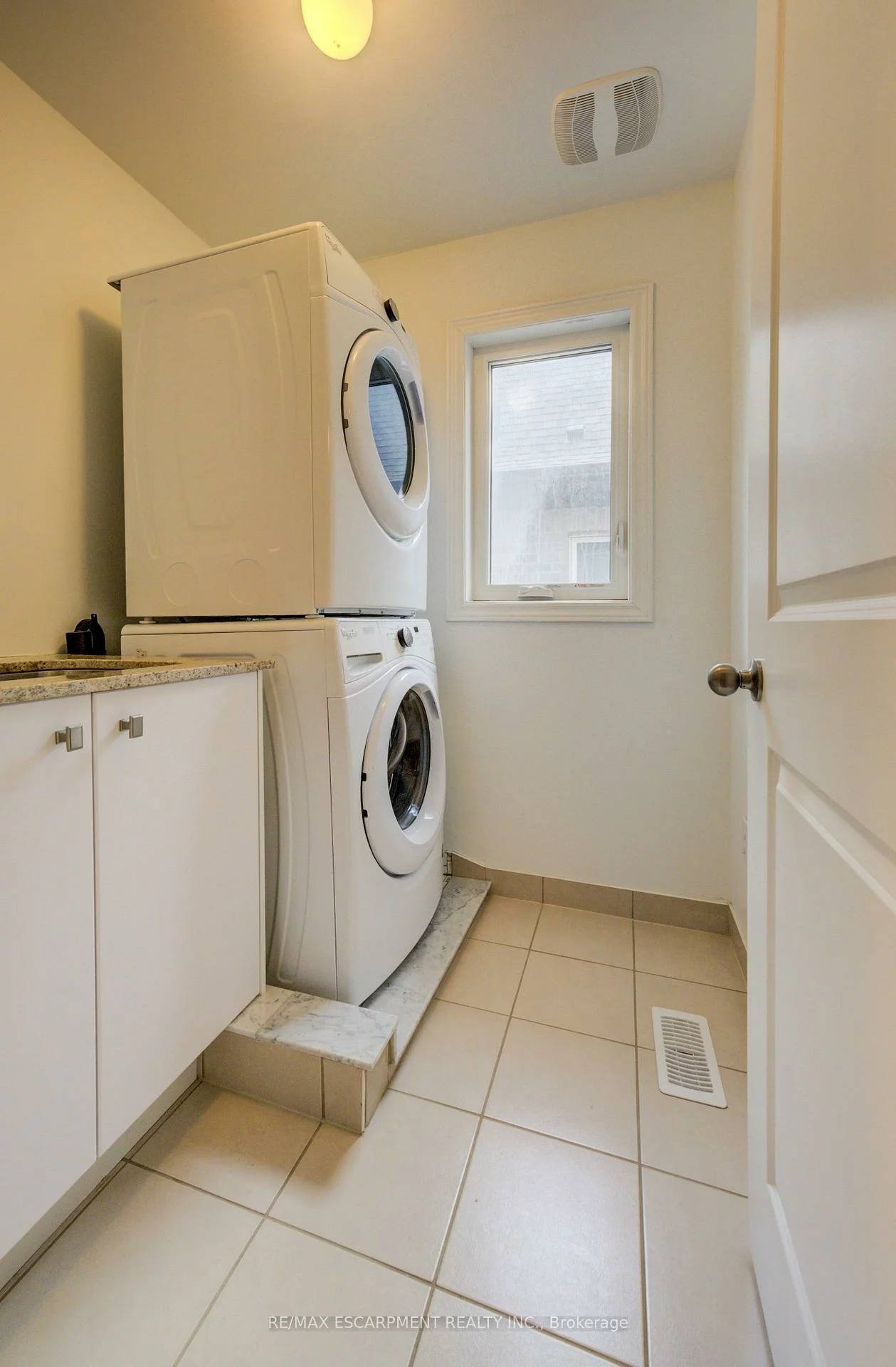 2285, Khalsa, 1019 - WM Westmount, Oakville