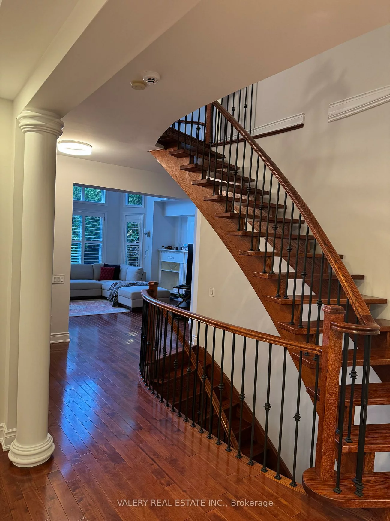 3279, Raspberry Bush, 1001 - BR Bronte, Oakville