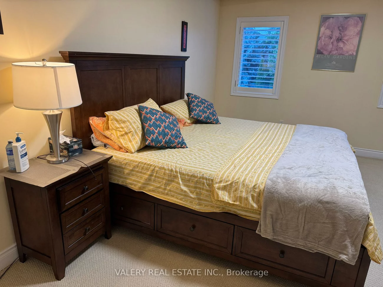 3279, Raspberry Bush, 1001 - BR Bronte, Oakville