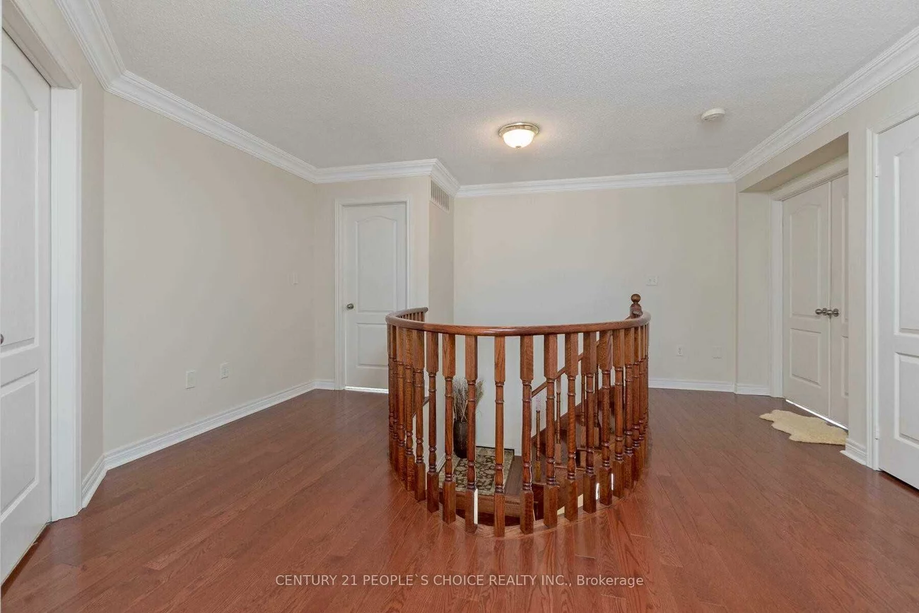 2168, Colonel William, 1000 - BC Bronte Creek, Oakville