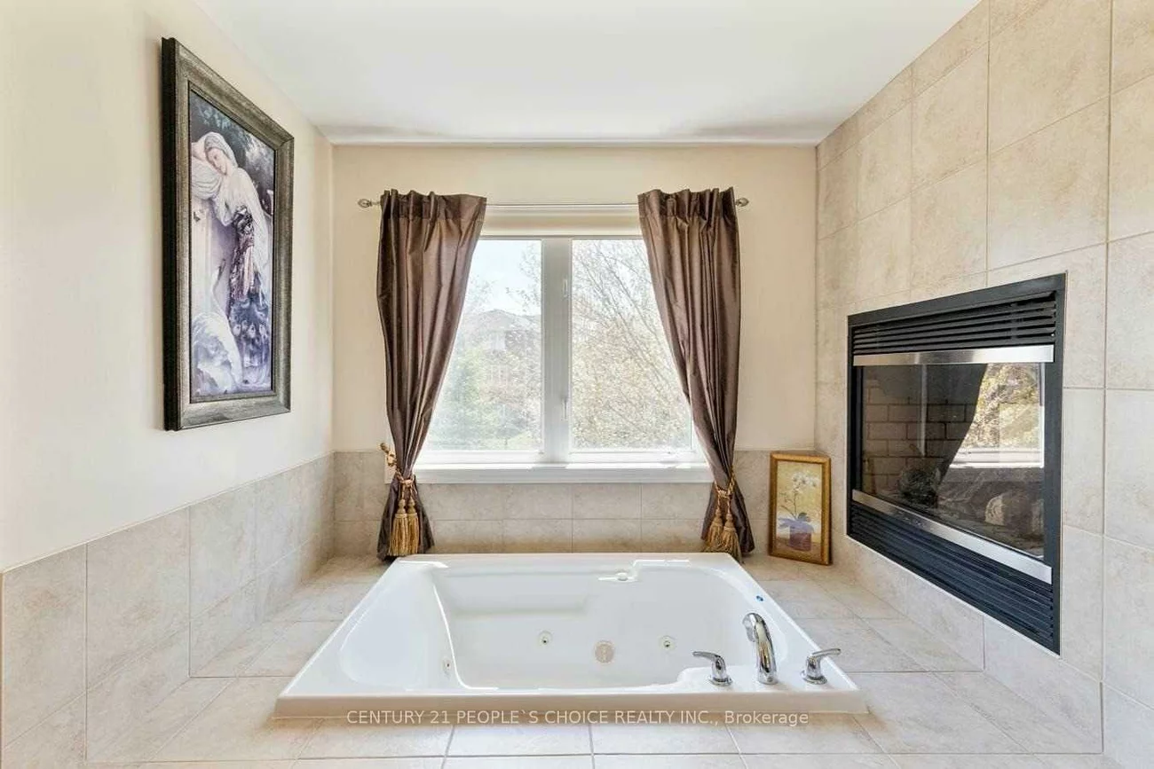 2168, Colonel William, 1000 - BC Bronte Creek, Oakville