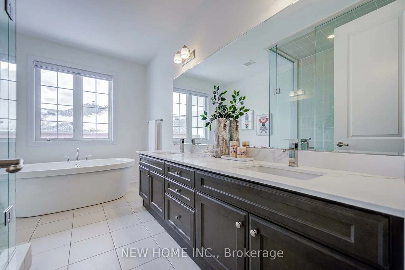 3326, Jacob, 1008 - GO Glenorchy, Oakville