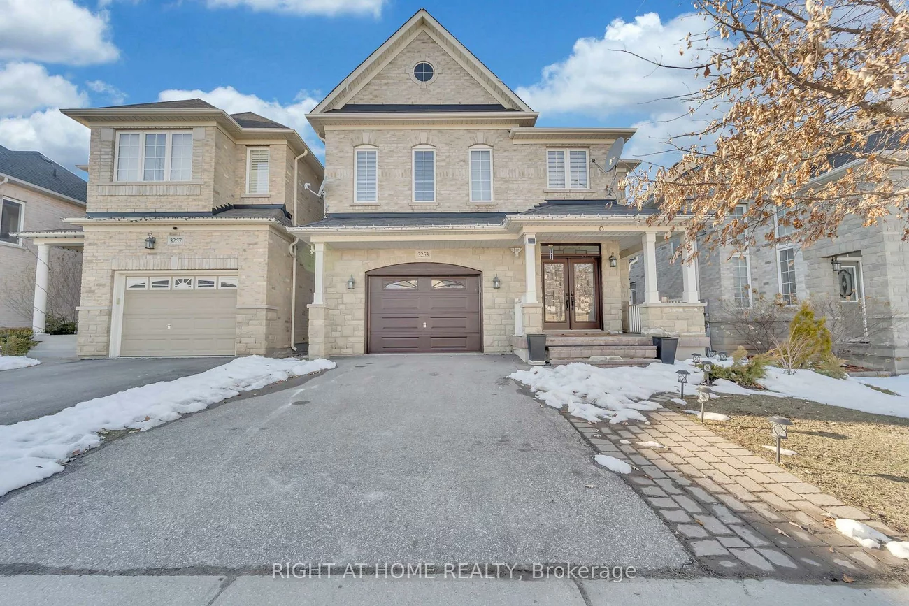 3253, Liptay, 1000 - BC Bronte Creek, Oakville