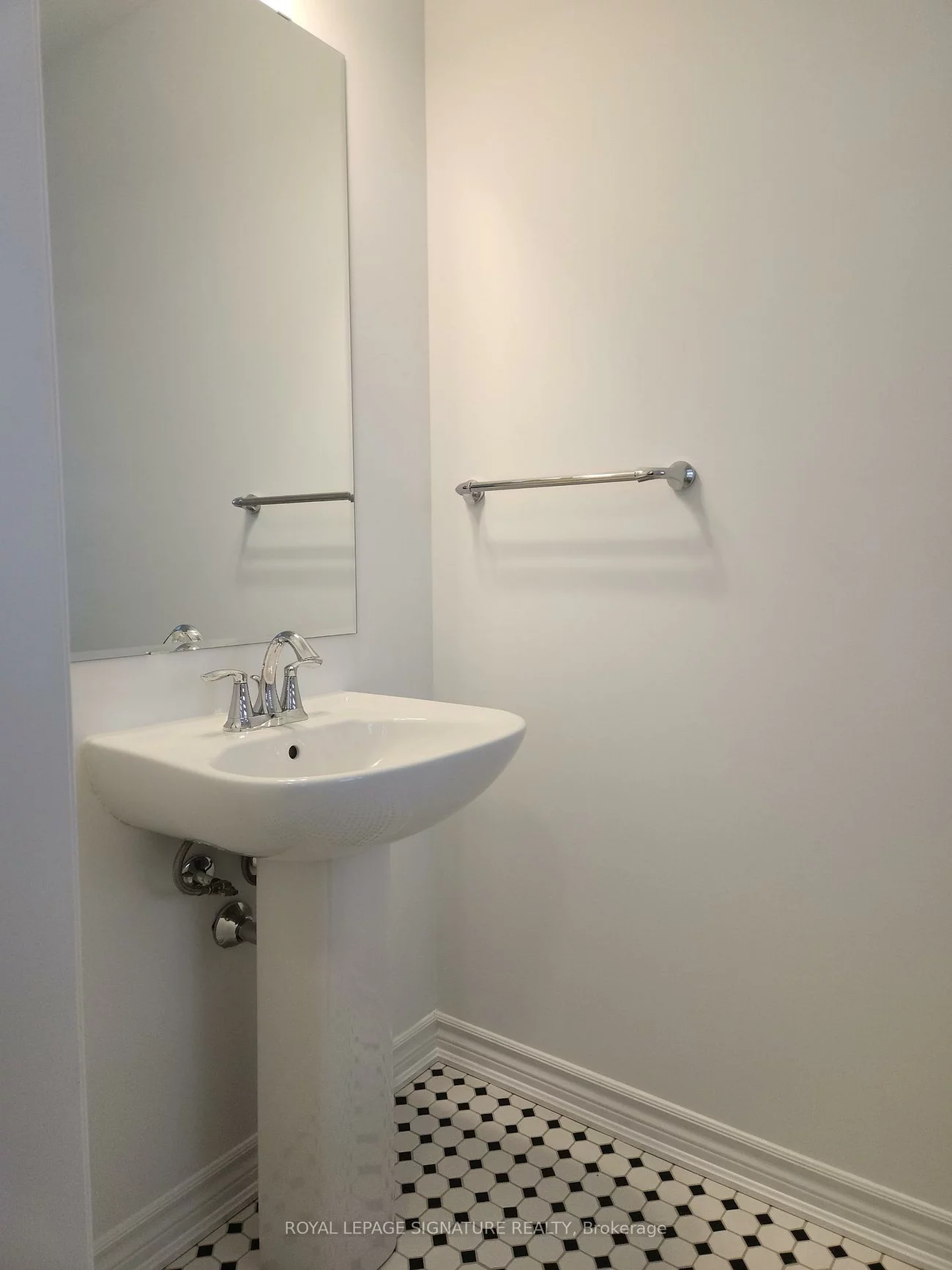 3218, Meadowridge, 1010 - JM Joshua Meadows, Oakville