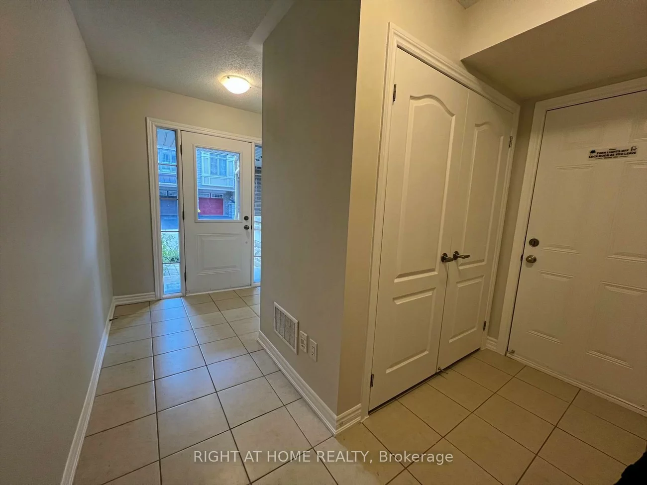 2435, Greenwich, 1019 - WM Westmount, Oakville