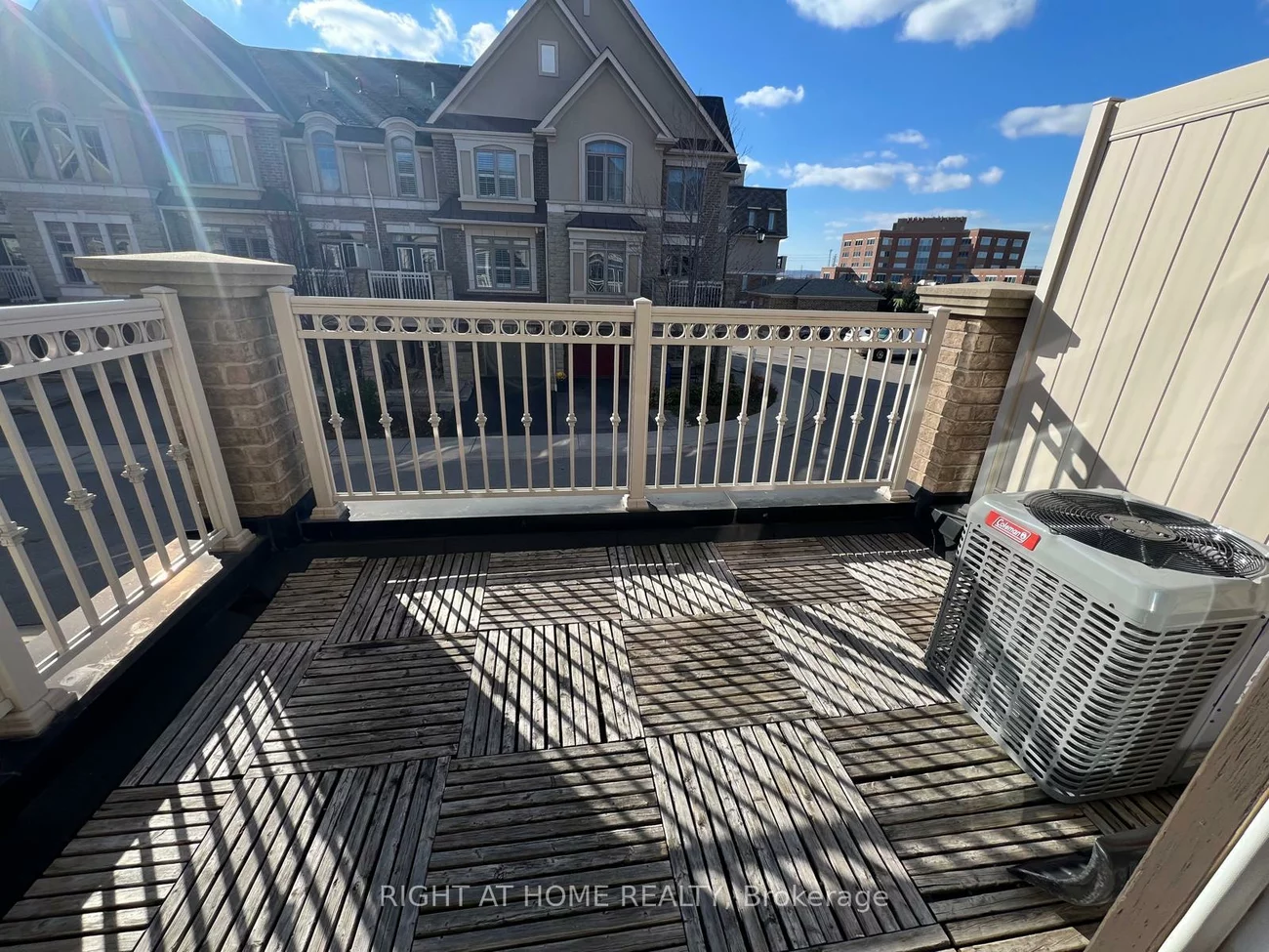 2435, Greenwich, 1019 - WM Westmount, Oakville