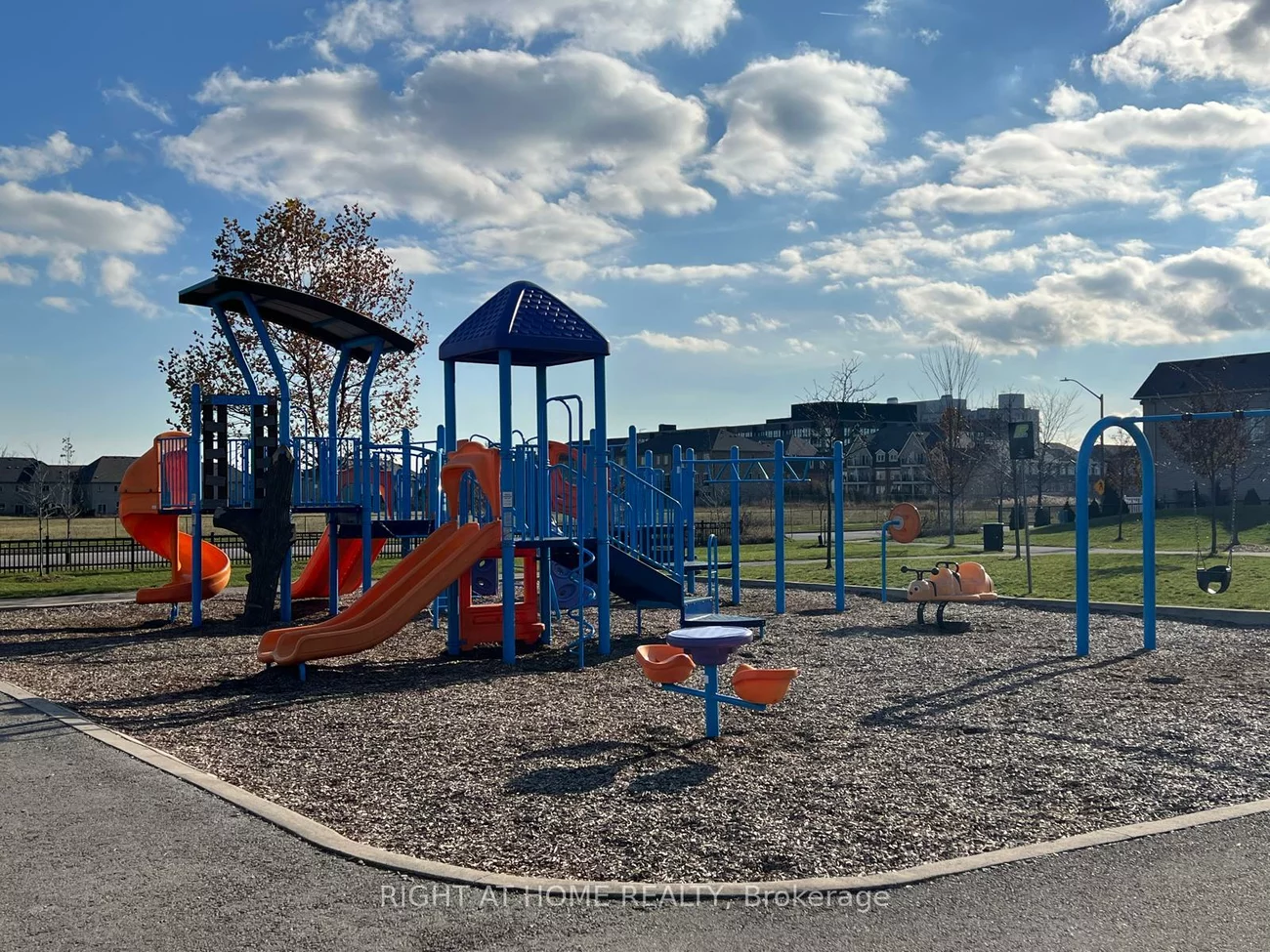 2435, Greenwich, 1019 - WM Westmount, Oakville