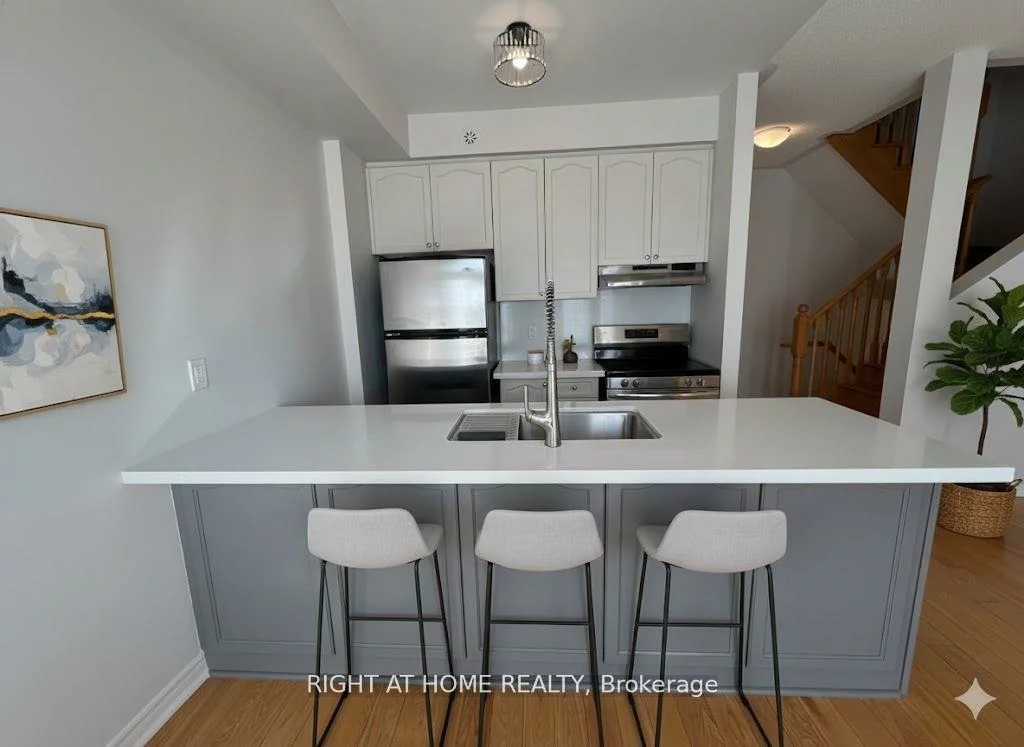 2435, Greenwich, 1019 - WM Westmount, Oakville