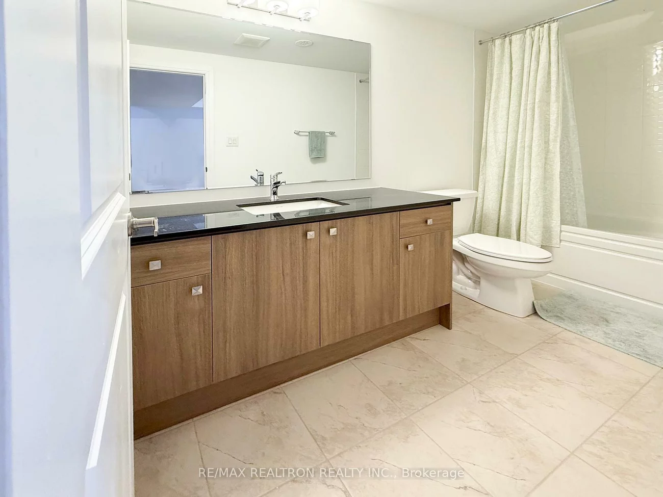 3272, Sixth, 1040 - OA Rural Oakville, Oakville