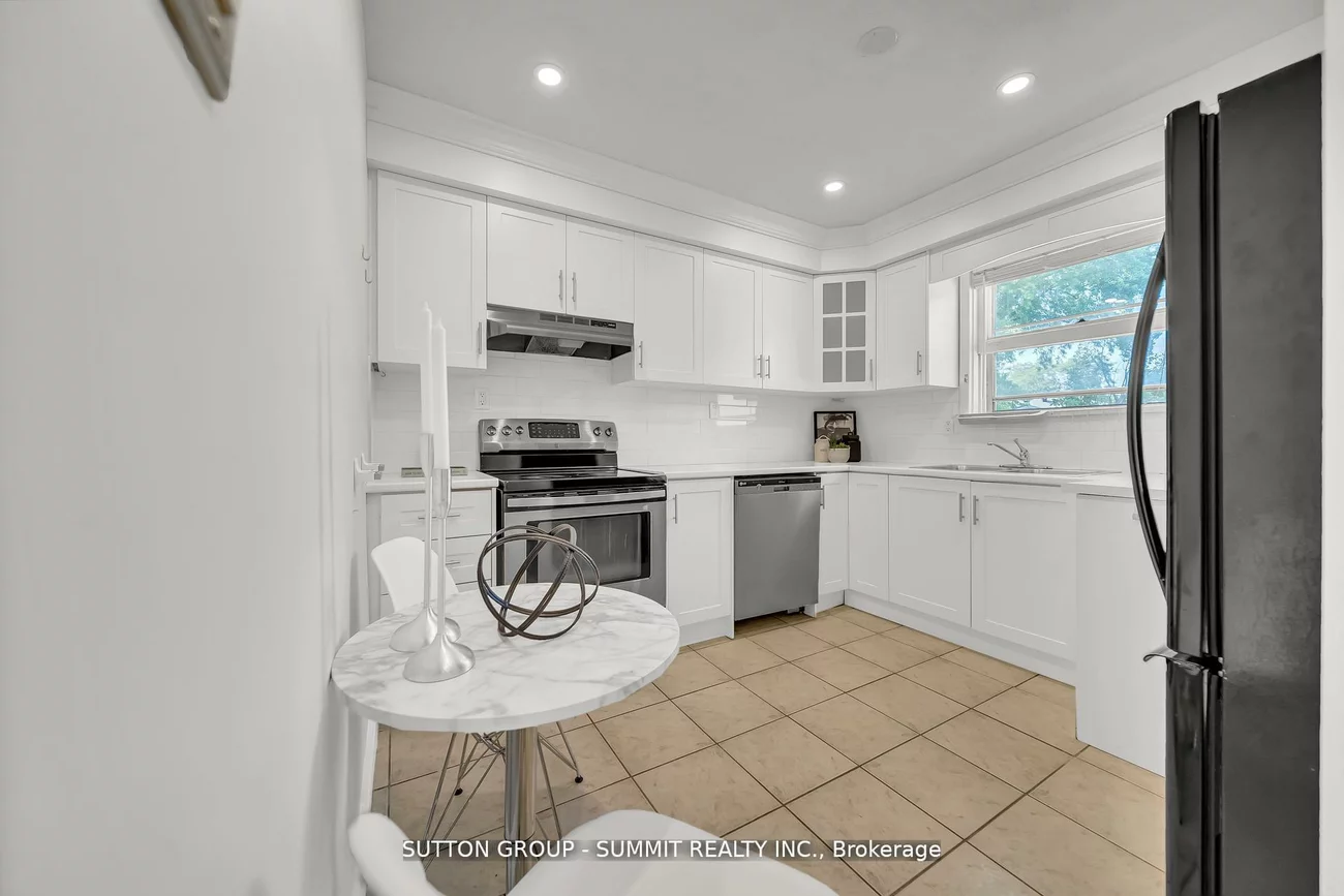 465, Seaton, 1020 - WO West, Oakville