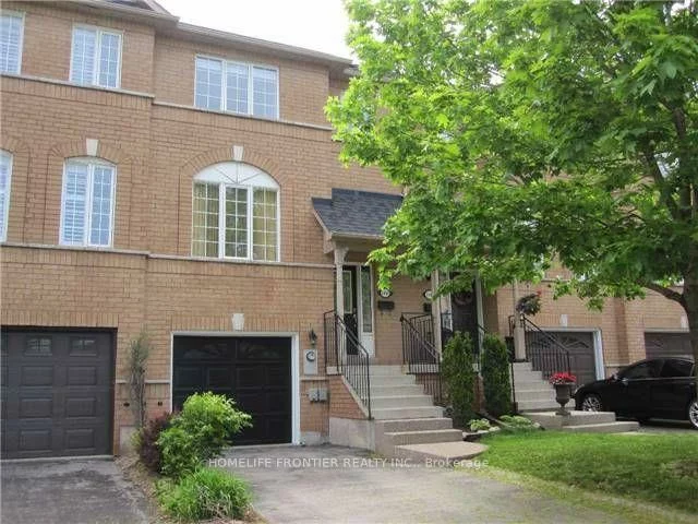 2494, Gill, 1015 - RO River Oaks, Oakville