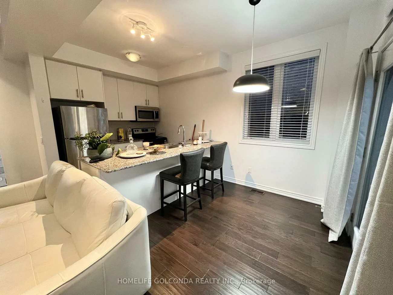 2358, Natasha, 1000 - BC Bronte Creek, Oakville