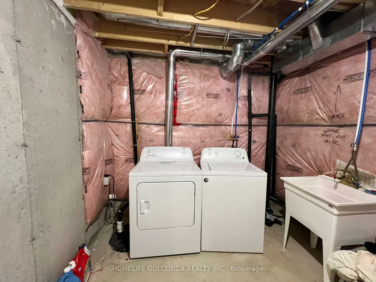 2358, Natasha, 1000 - BC Bronte Creek, Oakville