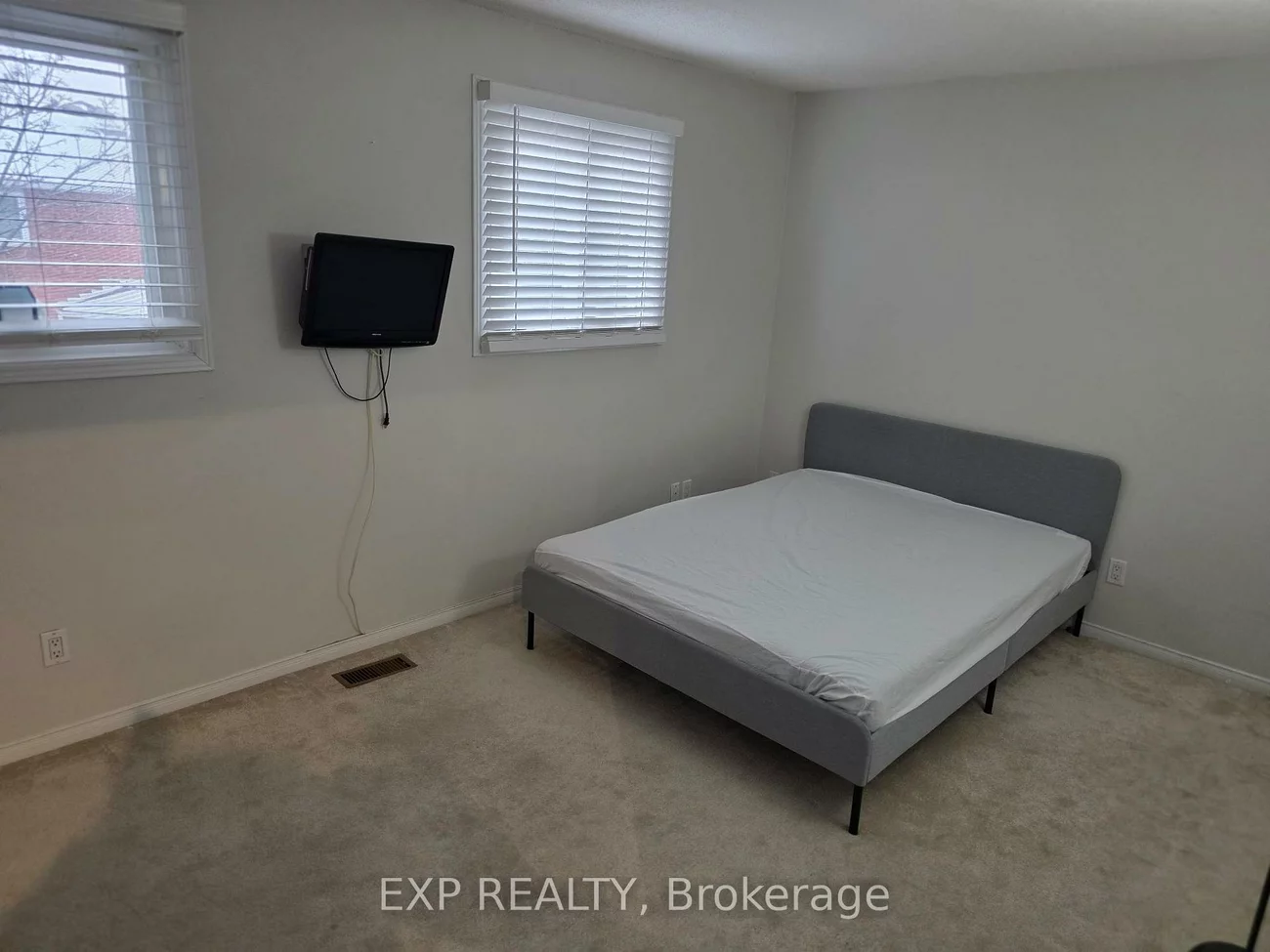 1296, Valerie, 1004 - CV Clearview, Oakville