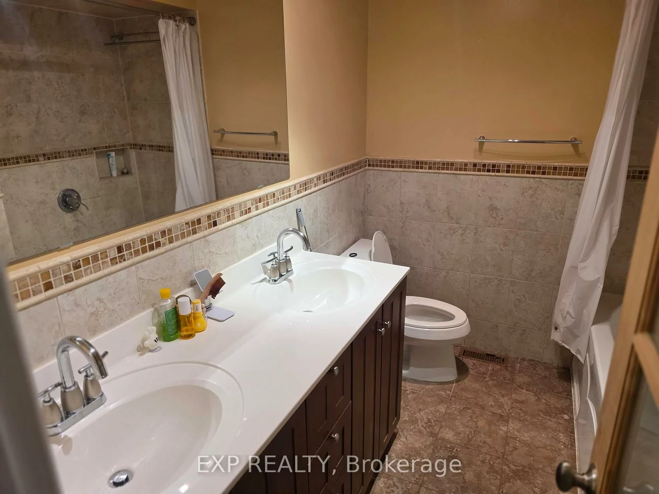 1296, Valerie, 1004 - CV Clearview, Oakville