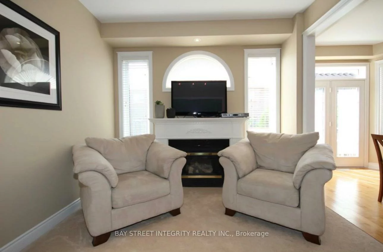 3364, Hayhurst, 1001 - BR Bronte, Oakville