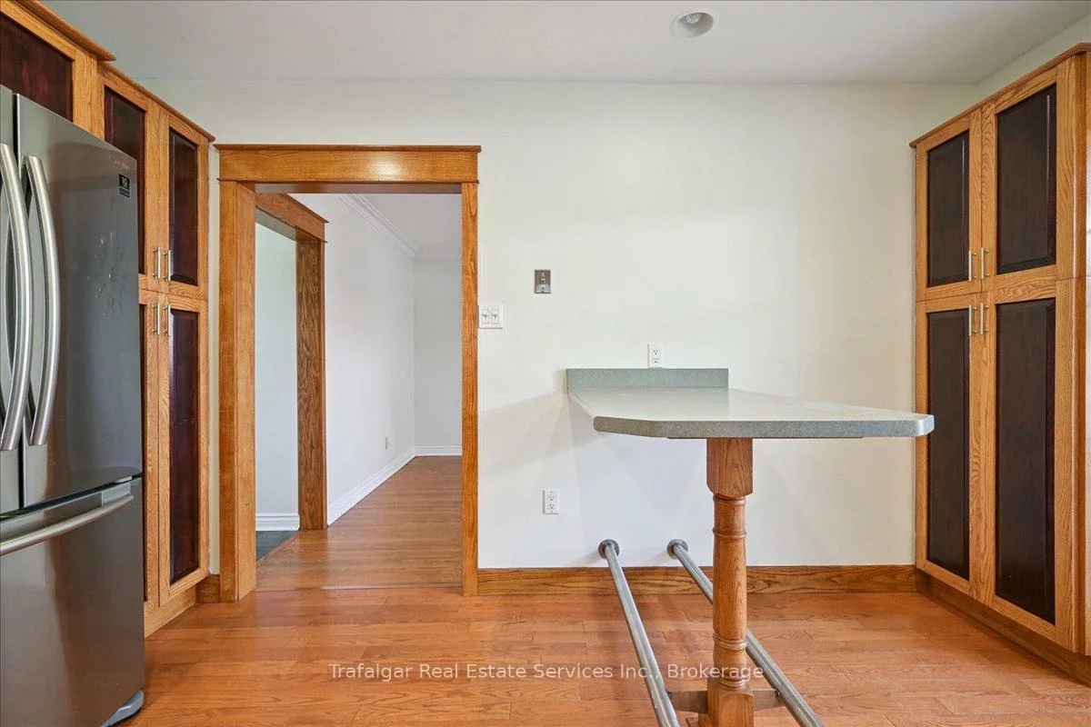 180, Tracina, 1017 - SW Southwest, Oakville