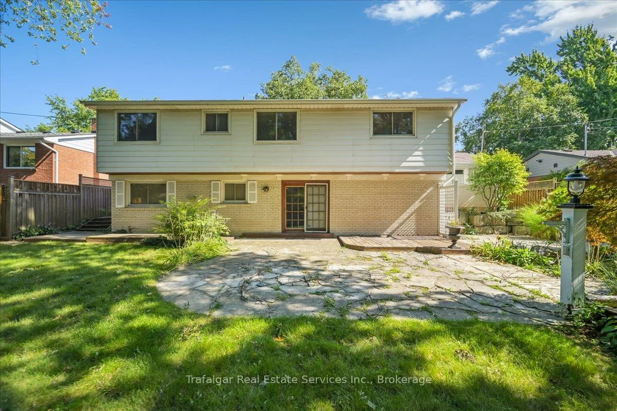 180, Tracina, 1017 - SW Southwest, Oakville