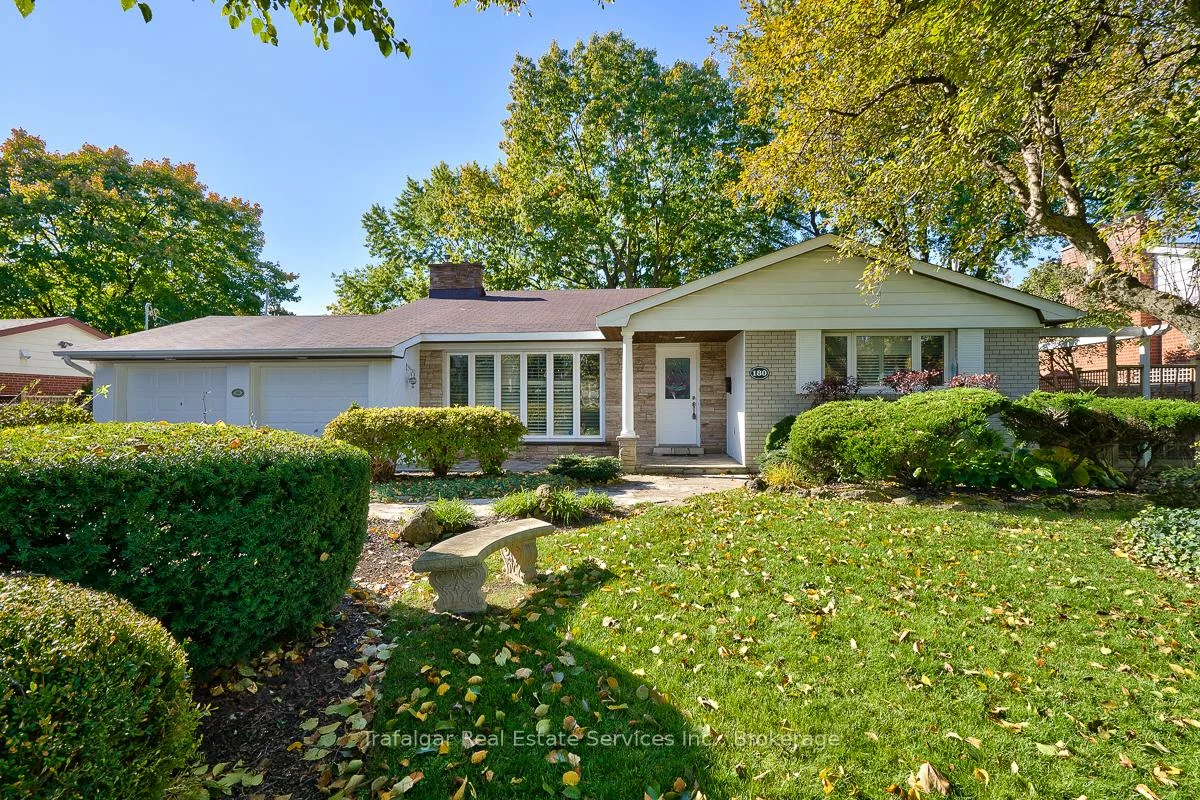 180, Tracina, 1017 - SW Southwest, Oakville