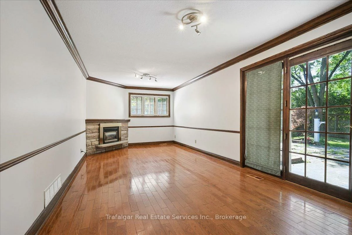 180, Tracina, 1017 - SW Southwest, Oakville