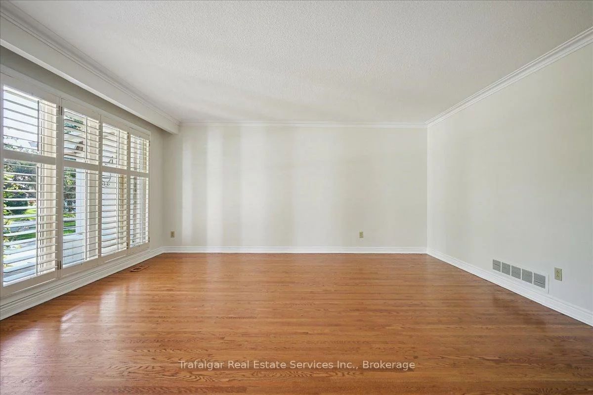 180, Tracina, 1017 - SW Southwest, Oakville